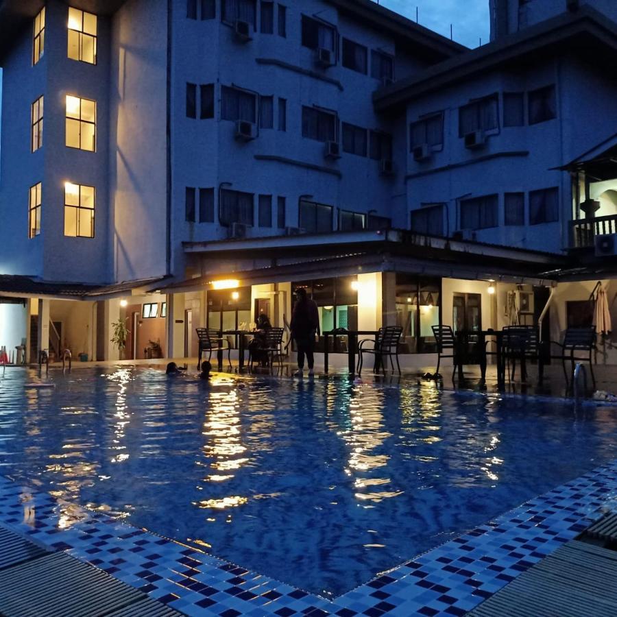 โรงแรมมายอังกาซา อคาเดมี แอนด์ รีสอร์ต ปันไตเจอนัง ภายนอก รูปภาพ